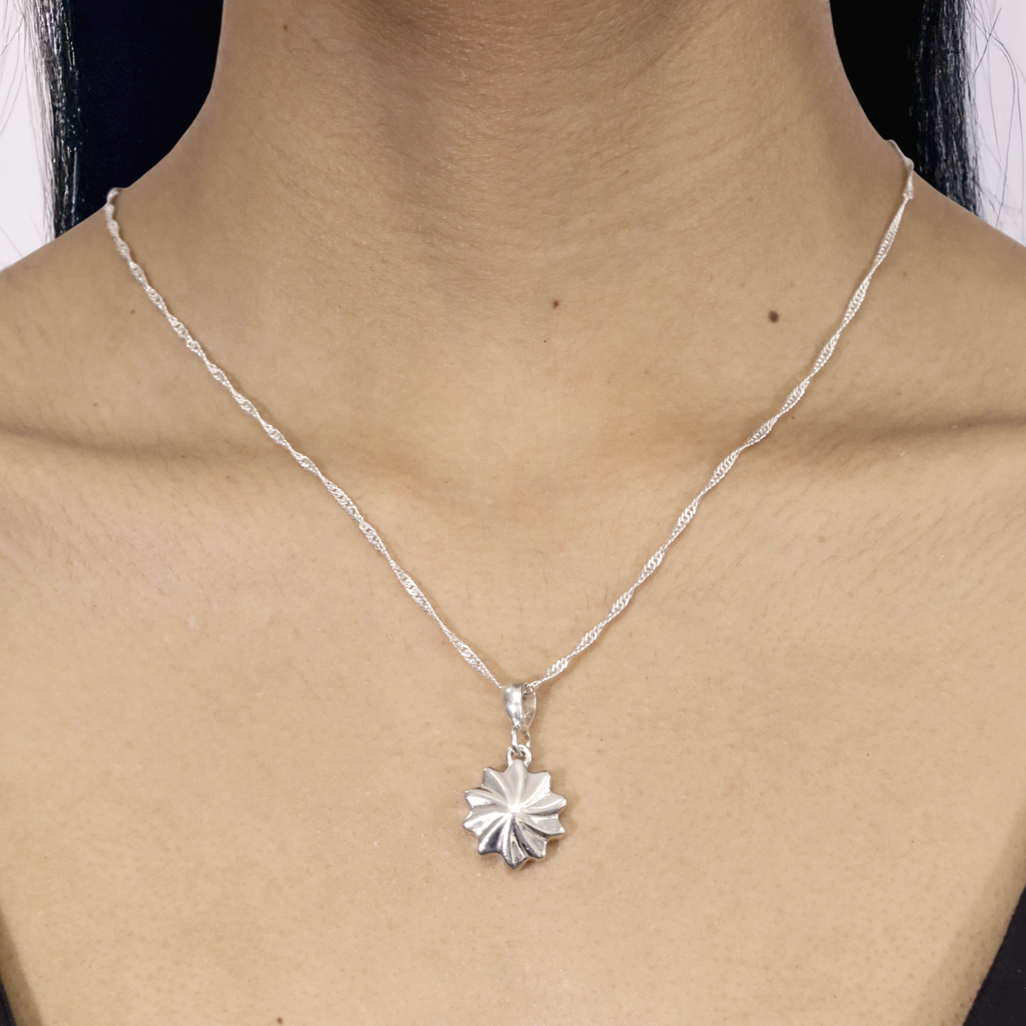 Model photo with candy necklace