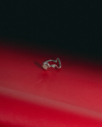 003 Opal Curvy-line Ring