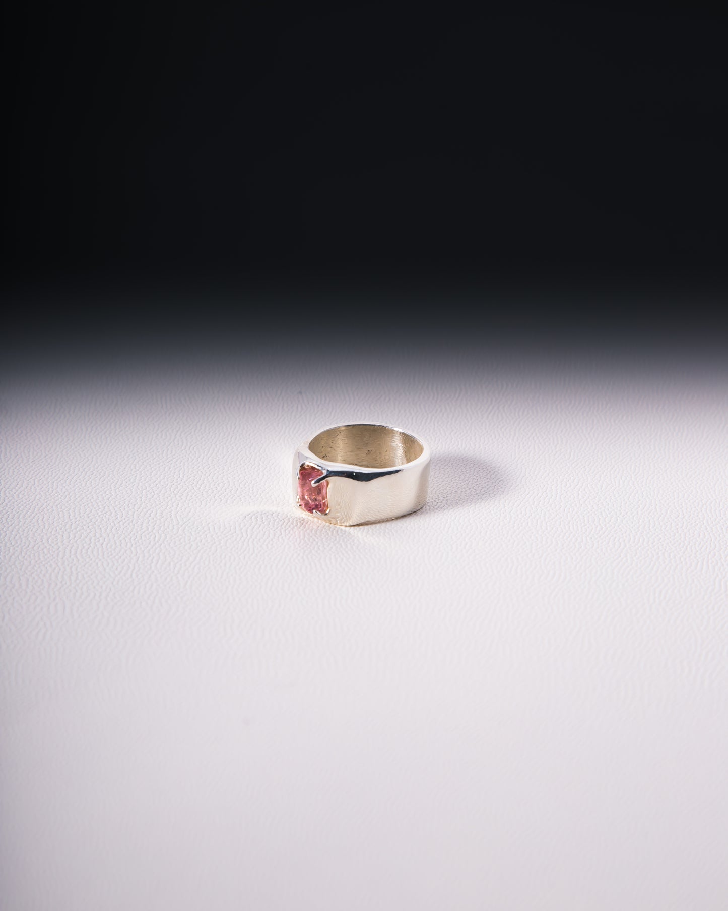 010 Bold Love Ring