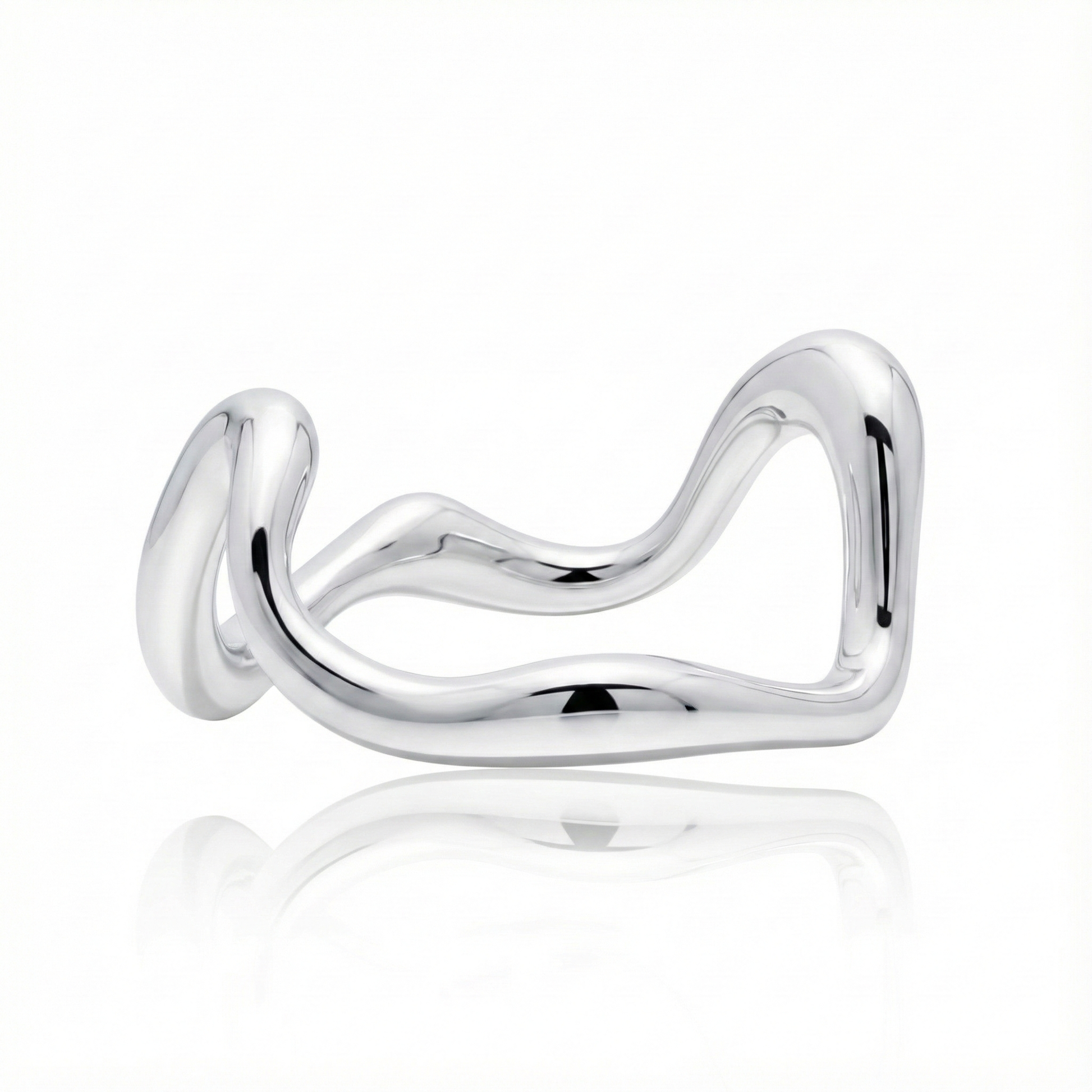 Anillo de Plata 925 en forma de ritmo tomada acostado