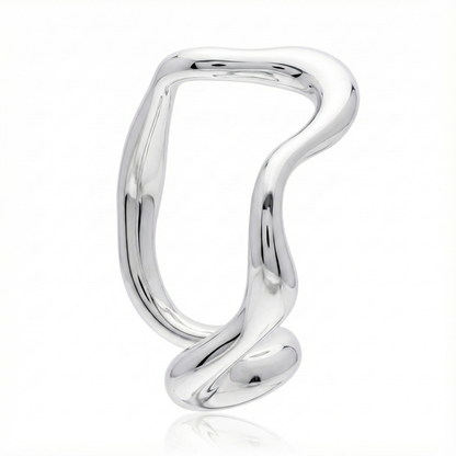 Anillo de Plata 925 en forma de ritmo tomada de lado