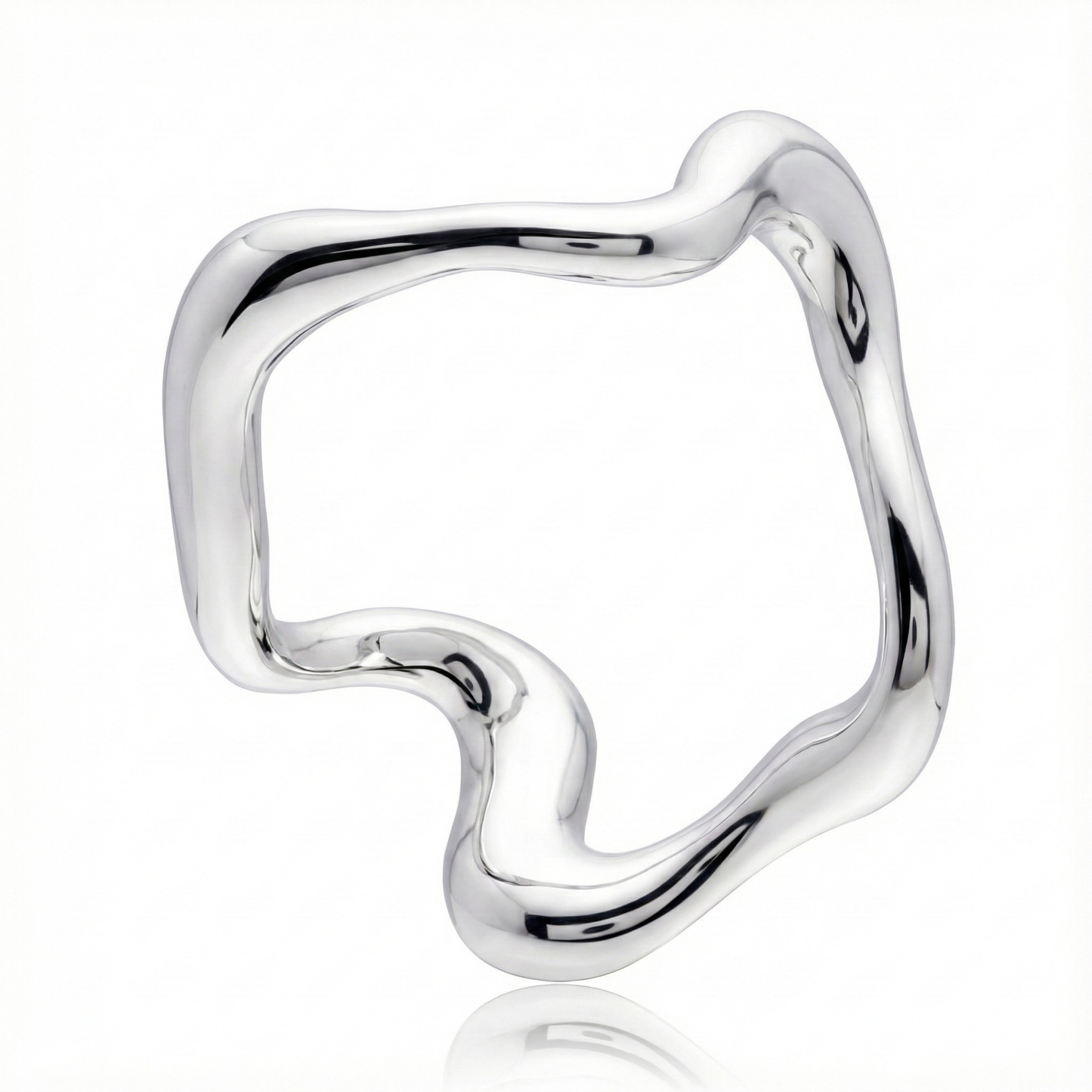 Anillo de Plata 925 en forma de ritmo tomada parado