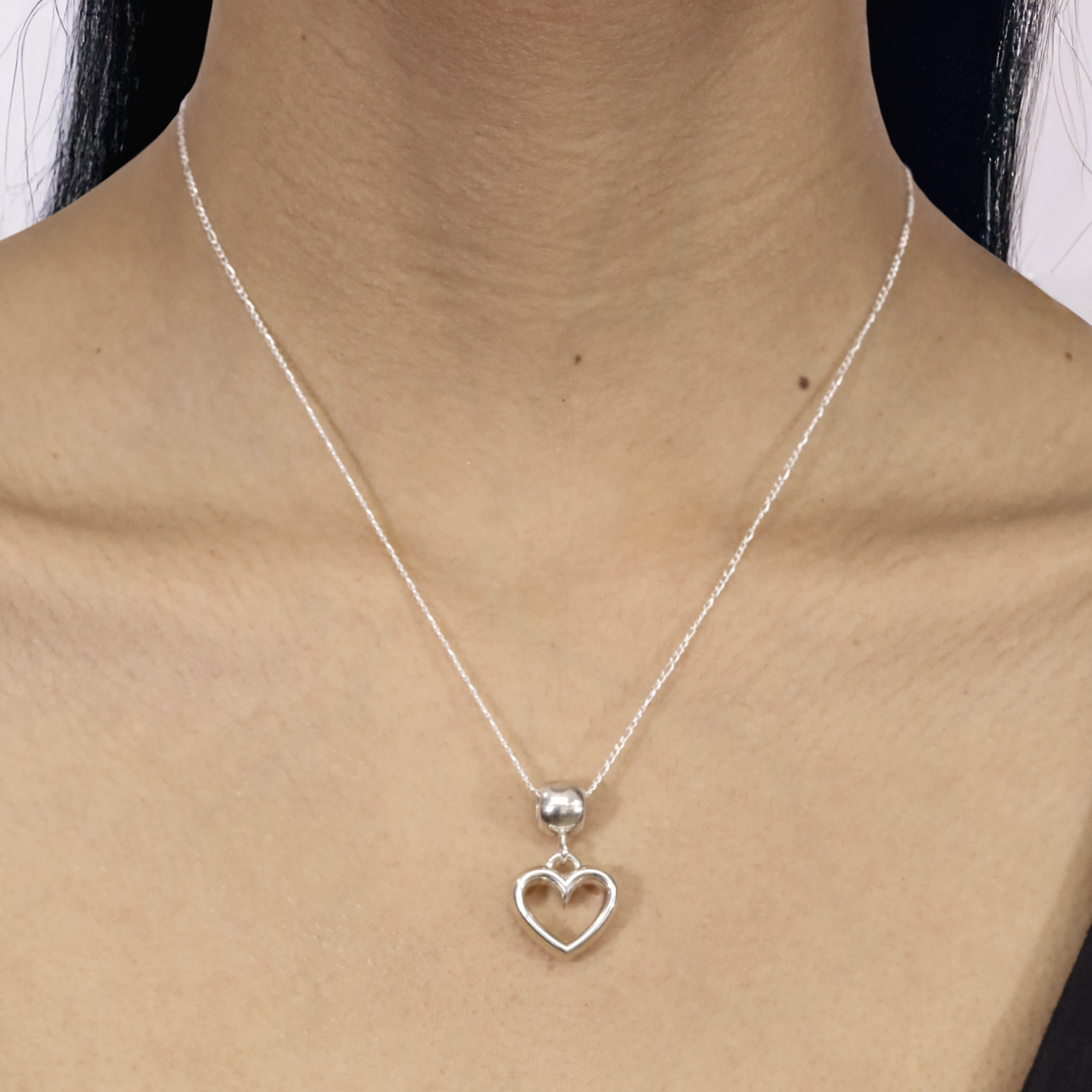Model Photo with necklace Hollow Love