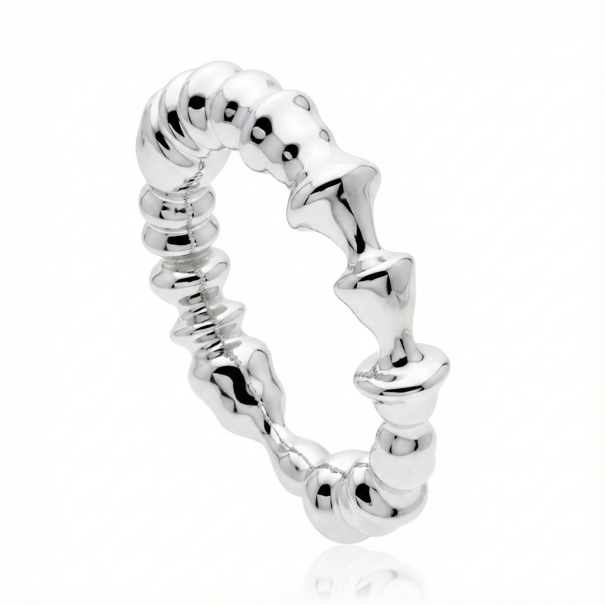 Anillo de plata 925 con ondas irregulares en angulo