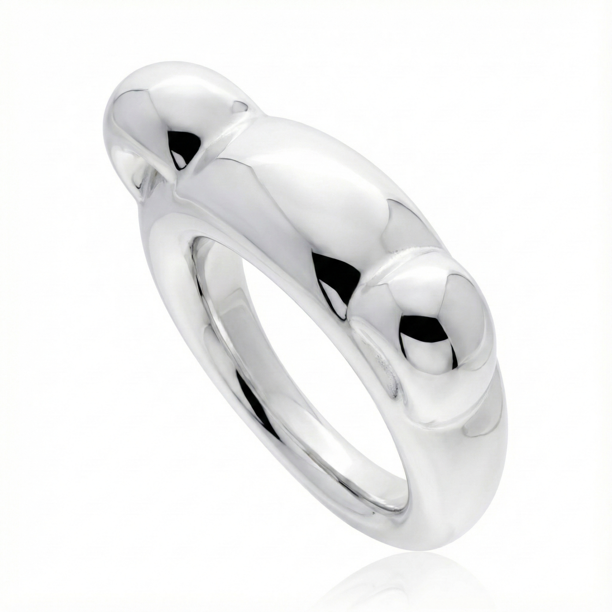 Anillo de Plata 925 modelo WInter Bear en angulo